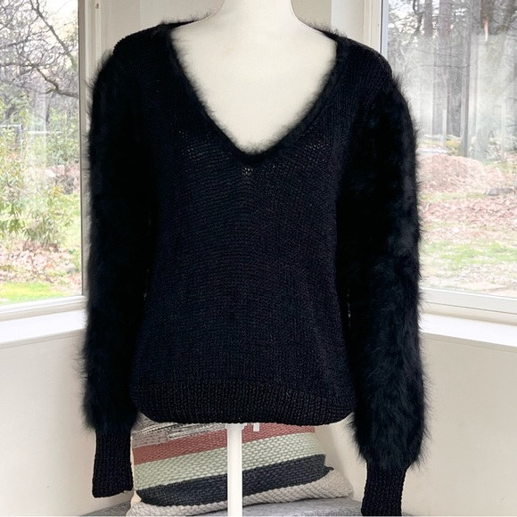 Hand knit Vintage Black V-neck Sweater Rabbit - Picture 4 of 10